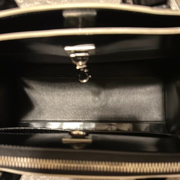 Louis Vuitton City Steamer - Picture 11 of 12